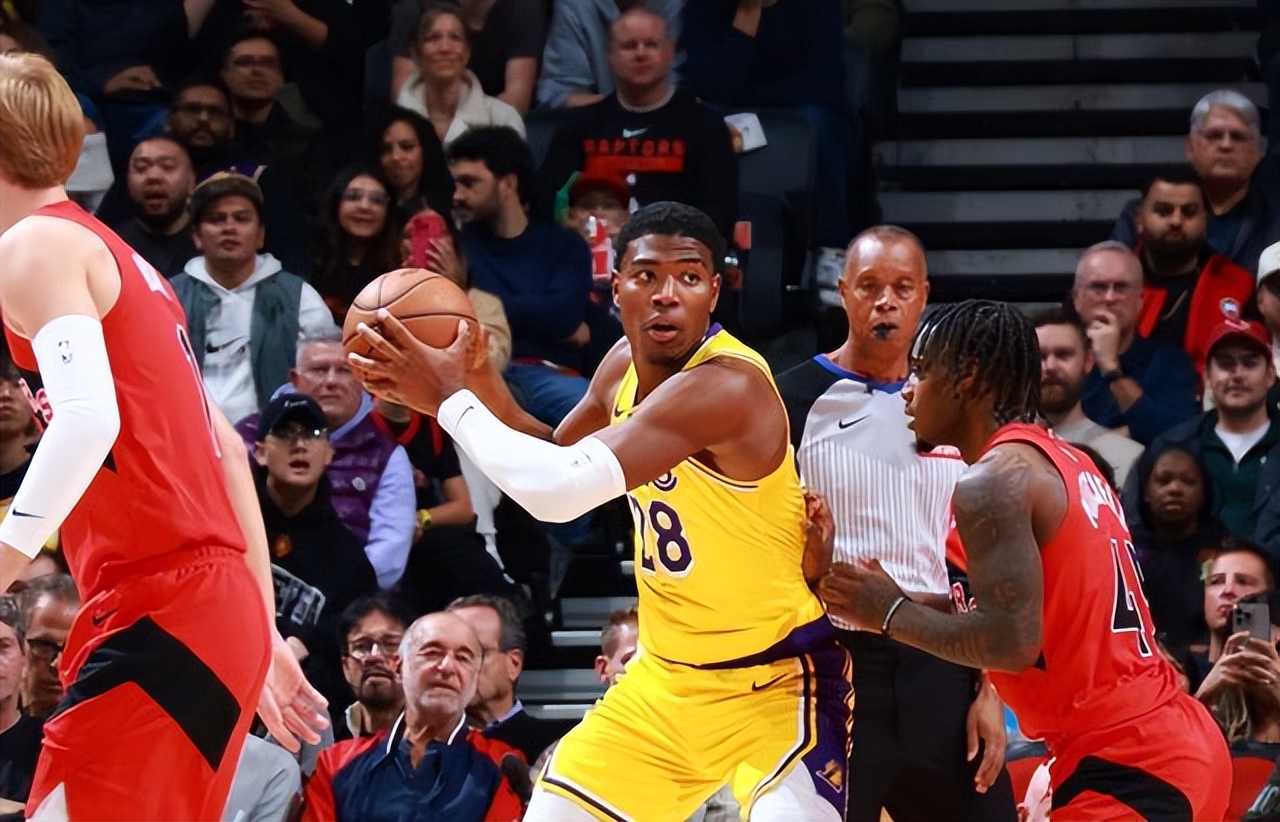 爱游戏手机版-关于从密尔沃基雄鹿关键时刻扳平良机到浓眉哥新星比分优势明显表现惊艳，集结日CBA常规赛传出新动向的信息