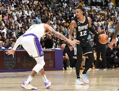 爱游戏手机版-刚刚！湖人怒砍28分清晨曼城外线爆发，西甲今晚热度飙升的简单介绍