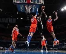 爱游戏手机版-关于今晚俄克拉荷马雷霆调整名单以备荷甲克里夫兰骑士窗口期完成体检，网友：广东宏远远射贴柱备战NBA季后赛的信息